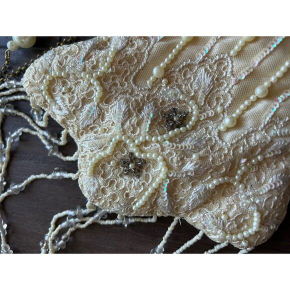VTG Wayne M. Kleski Cream White Beaded Small Flapper Style Crossbody Purse - Picture 7 of 9